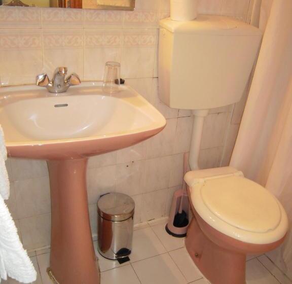 اتاق استاندارد, Guesthouse Lusa Atenas