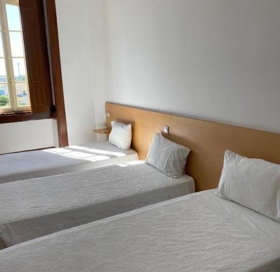 اتاق استاندارد سه نفره, Guesthouse Lusa Atenas