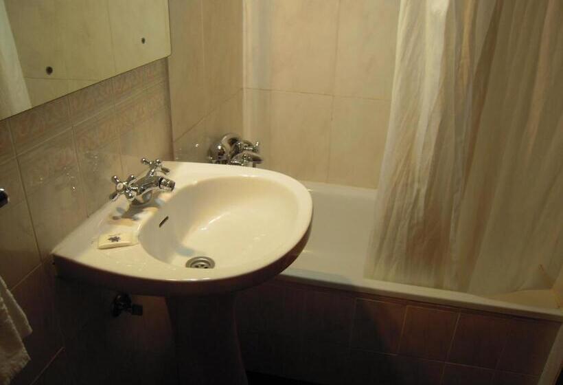 اتاق استاندارد چهار تخته, Guesthouse Lusa Atenas