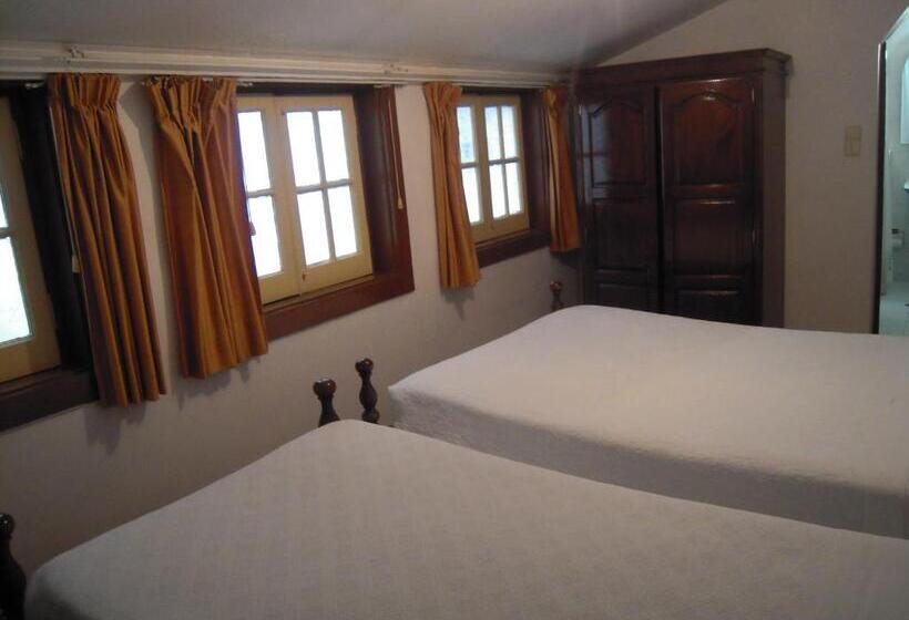 اتاق استاندارد یک نفره, Guesthouse Lusa Atenas