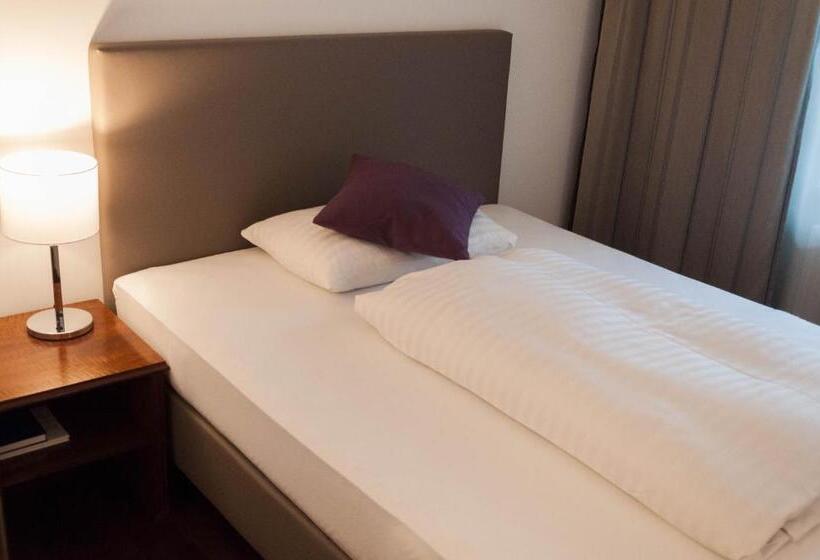 اتاق استاندارد یک نفره, Landgasthof Mayr