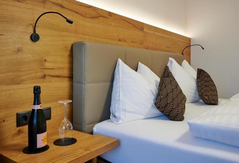 اتاق لوکس, Landgasthof Mayr