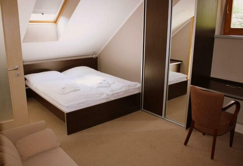 اتاق استاندارد, Penzion A Caférestaurant U Lávky