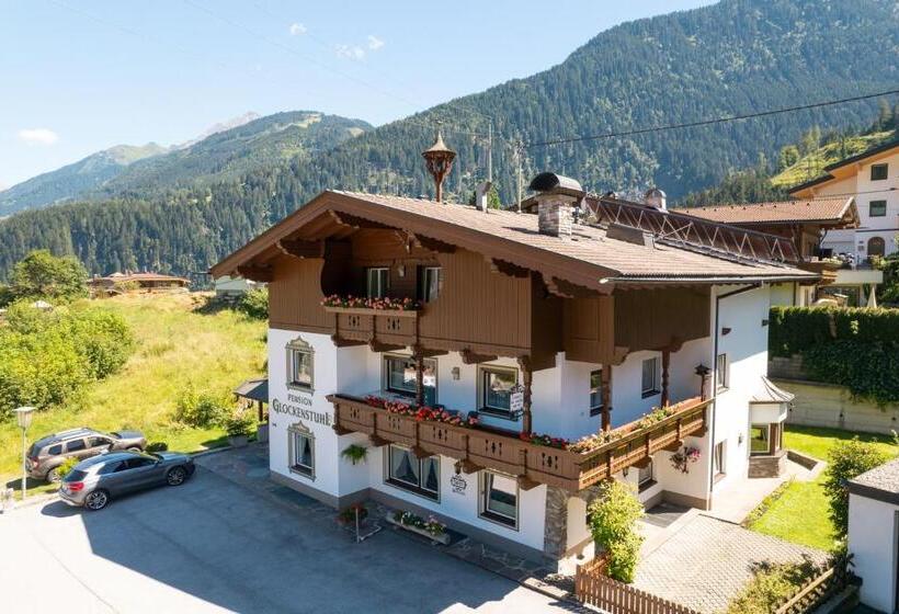 آپارتمان 4 خوابه, Pension Glockenstuhl
