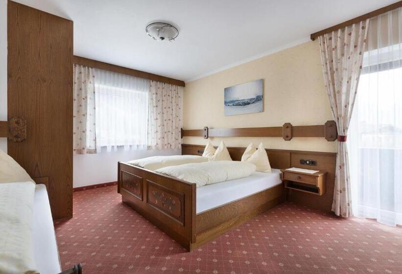 Апартаменты 4 Спальни, Pension Glockenstuhl