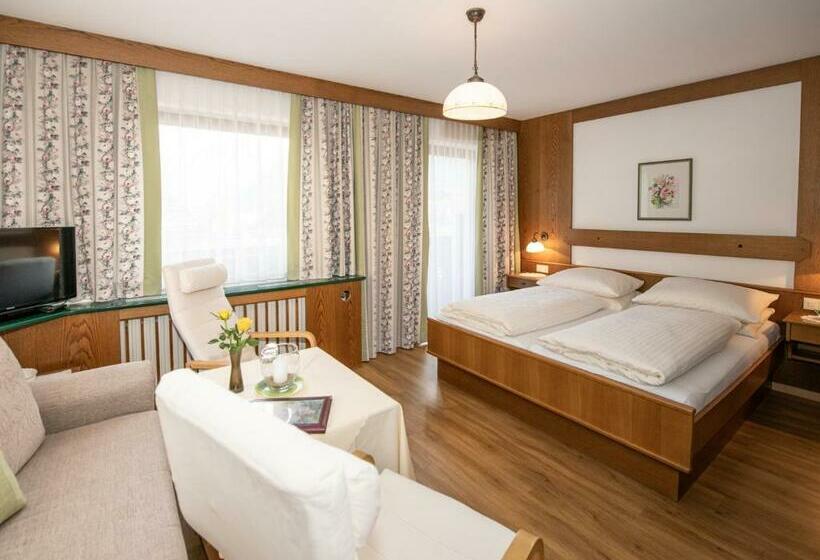 חדר סטנדרט עם מרפסת, Pension Und Appartement Weinschreiber