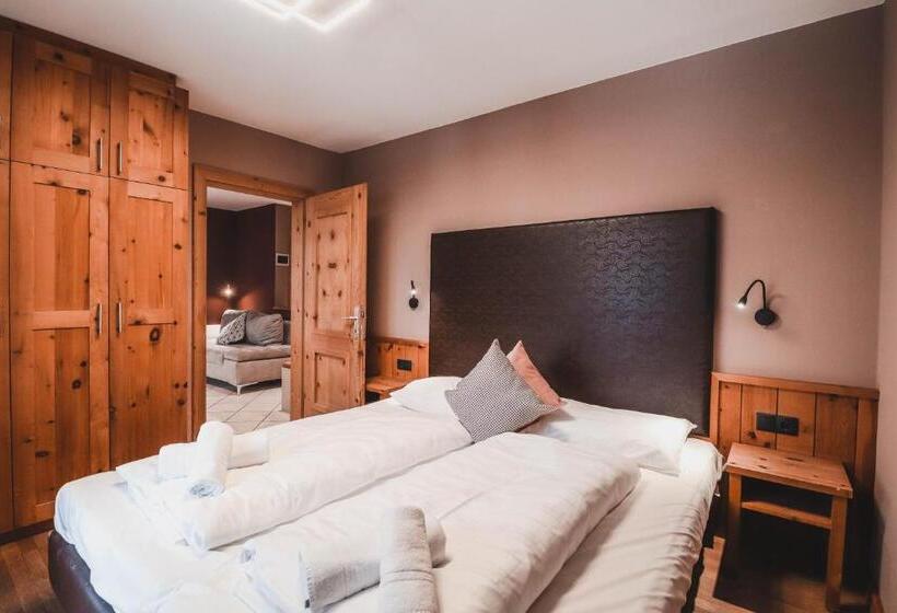 Апартаменты 3 Спальни, Residence Montani