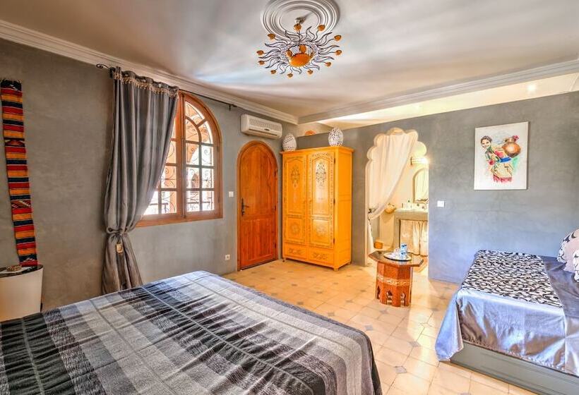 اتاق سوپریور, Riad Janoub