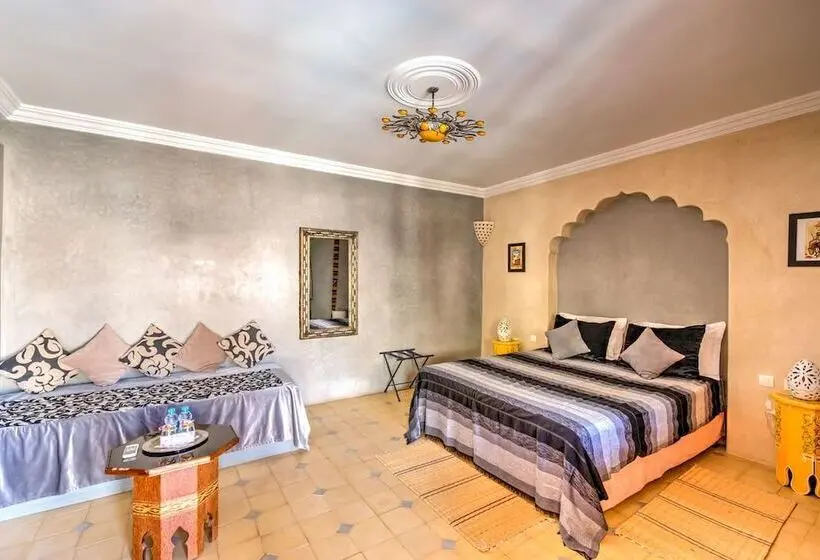 スーペリアールーム, Riad Janoub