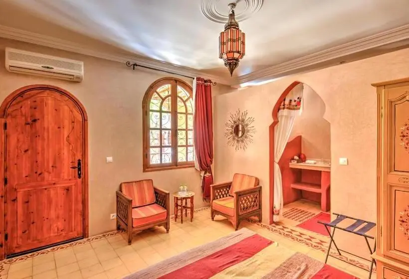 クラシックルーム, Riad Janoub