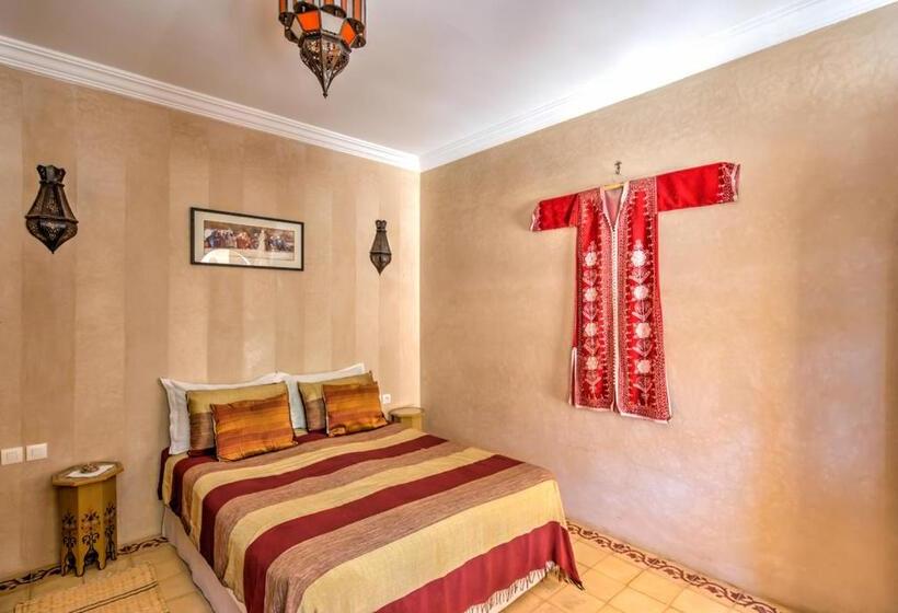 اتاق کلاسیک, Riad Janoub