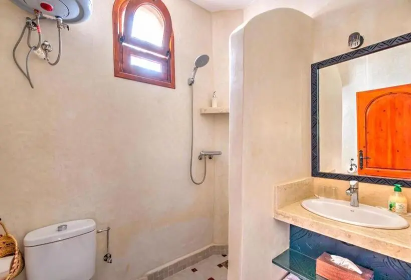 スタンダードルーム, Riad Janoub