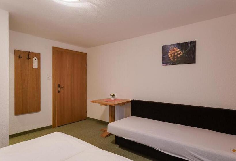 Apartamento 1 Dormitório com Sacada, Albert'n Haus