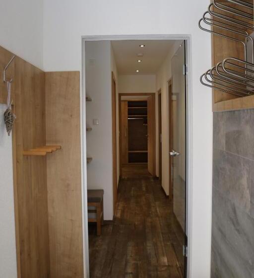 Apartamento 2 Dormitórios, Albert'n Haus