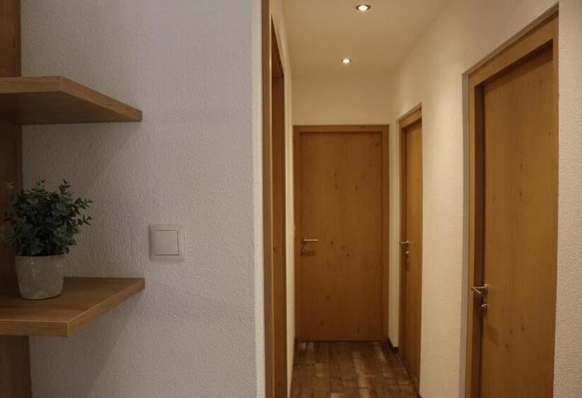 Apartamento 2 Dormitórios, Albert'n Haus