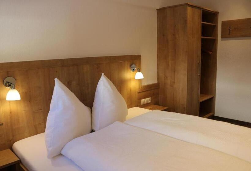 Apartamento 2 Dormitórios, Albert'n Haus