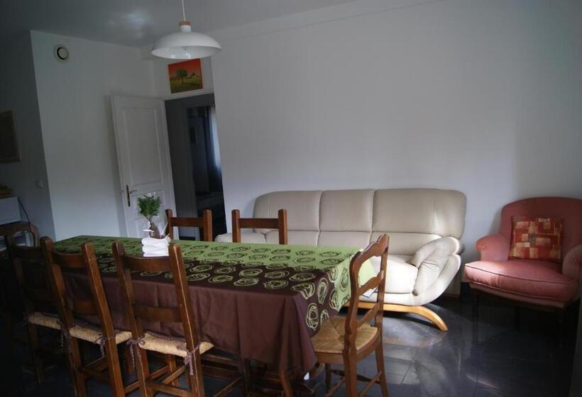 Apartamento 2 Dormitórios, Appart Hôtel Les Rochers