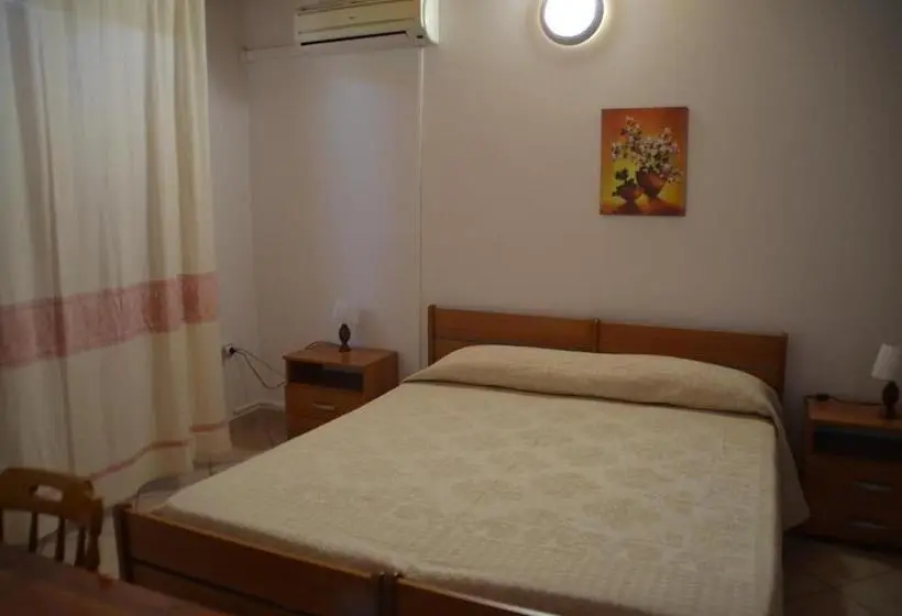 スタンダード４人部屋, Agriturismo Agrifoglio