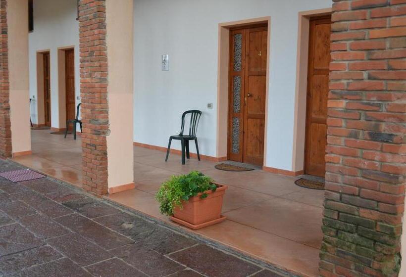 4인용 스탠다드 룸, Agriturismo Agrifoglio