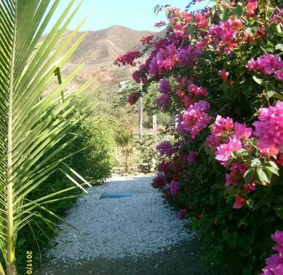 Perhehuone, Casa Tara