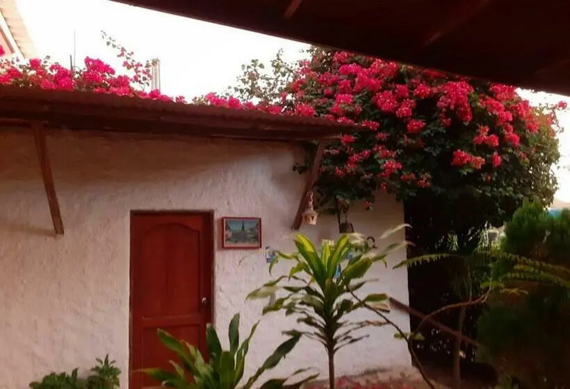 Perhehuone, Casa Tara
