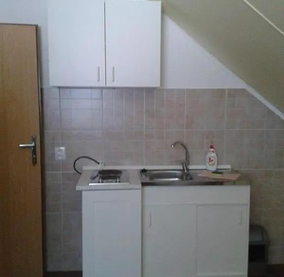 1 Bedroom Penthouse Apartment, Dom Petra