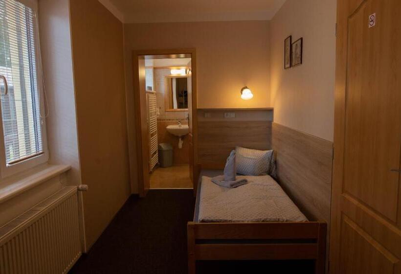 חדר סטנדרט לשלושה, Penzion štekrův Mlýn