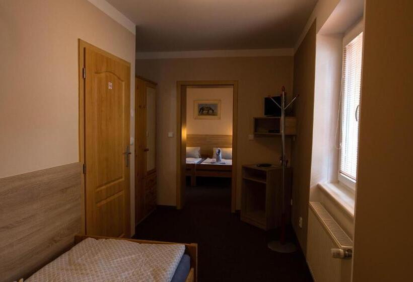 חדר סטנדרט לשלושה, Penzion štekrův Mlýn