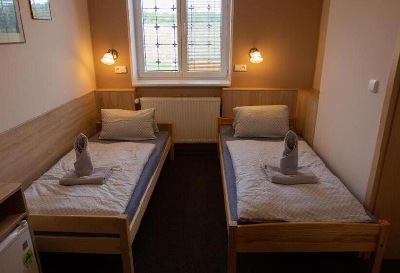 חדר סטנדרט לארבעה, Penzion štekrův Mlýn