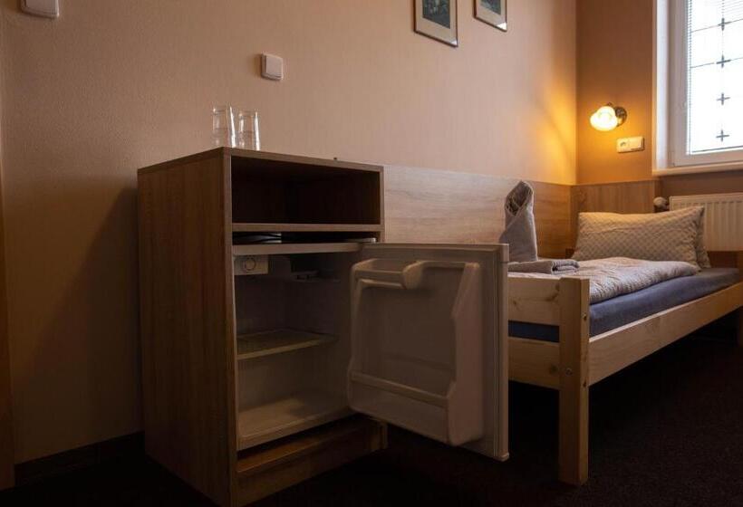 חדר סטנדרט לארבעה, Penzion štekrův Mlýn