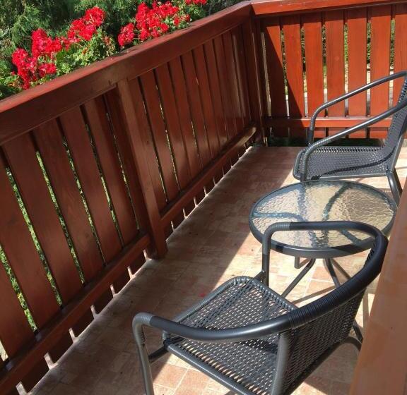 غرفة قياسية مزوَّدة بشُرفة, Vila Marko