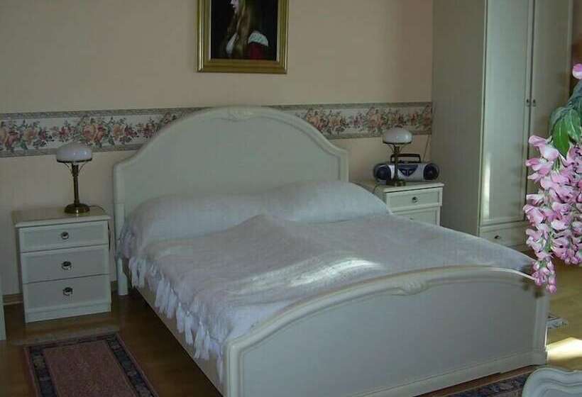 スタンダードトリプルルーム, Pension šejko