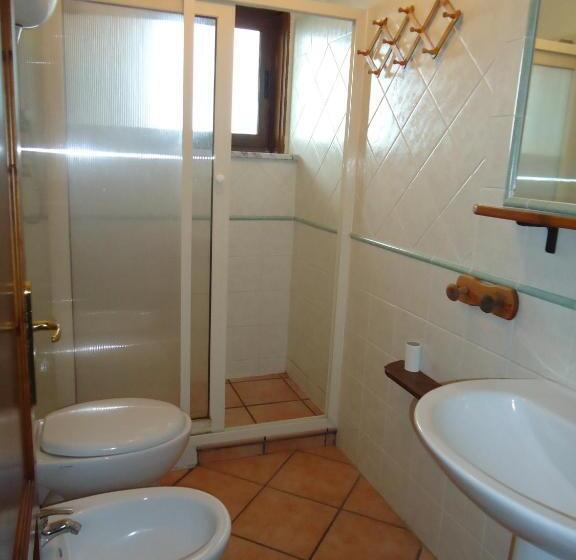 شقة دور أخير غرفتين نوم, Appartamenti Pousada Michelino