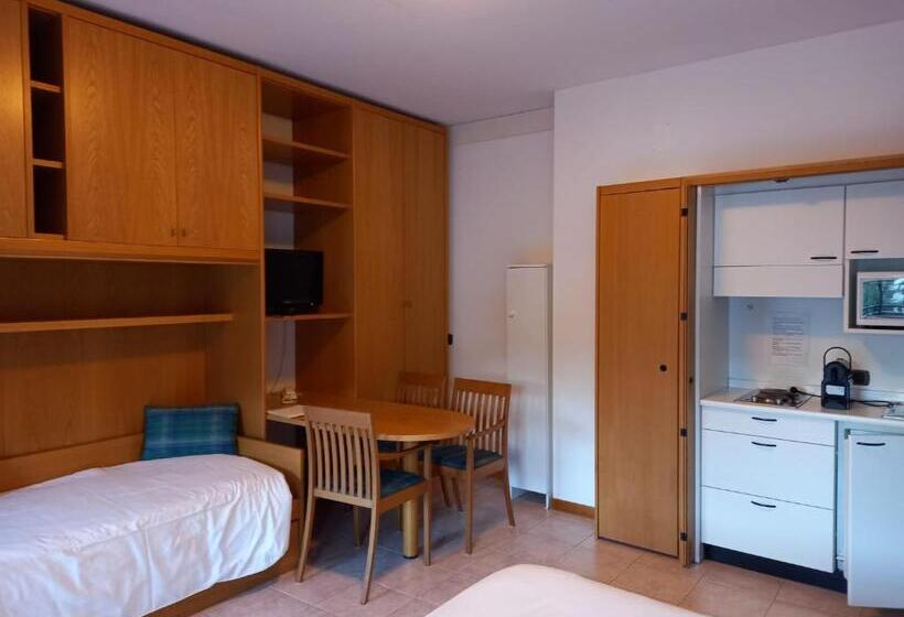 スーペリアスタジオ, Residence Biancaneve