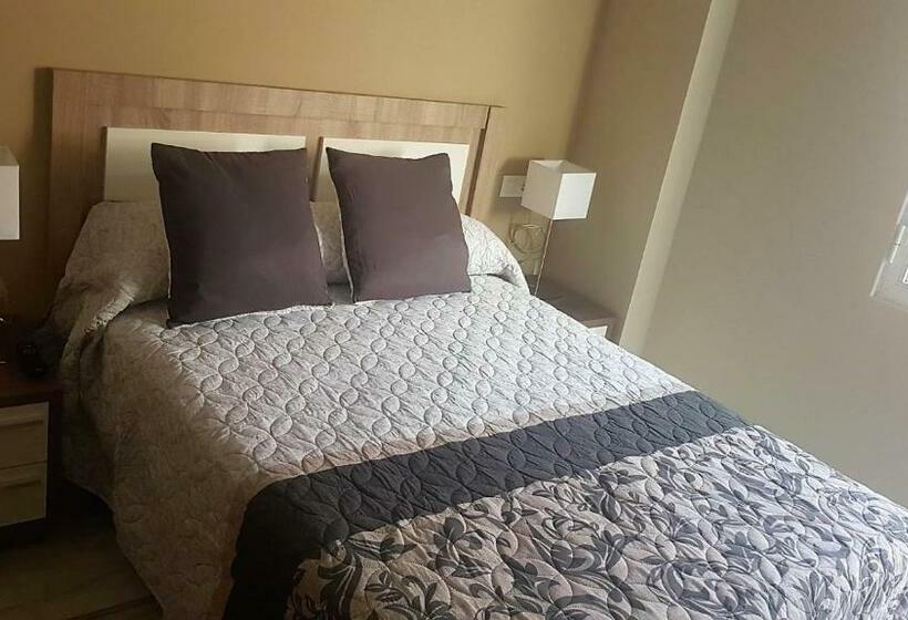 Standardzimmer, Hostal Tilos