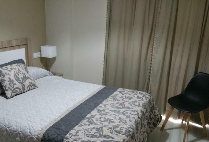 Standardzimmer, Hostal Tilos