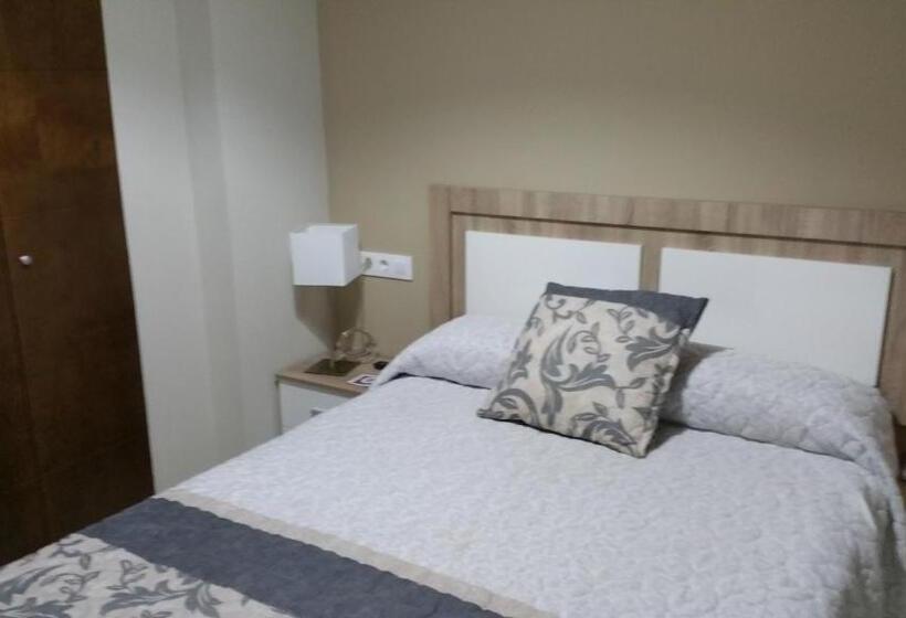 Standardeinzelzimmer, Hostal Tilos