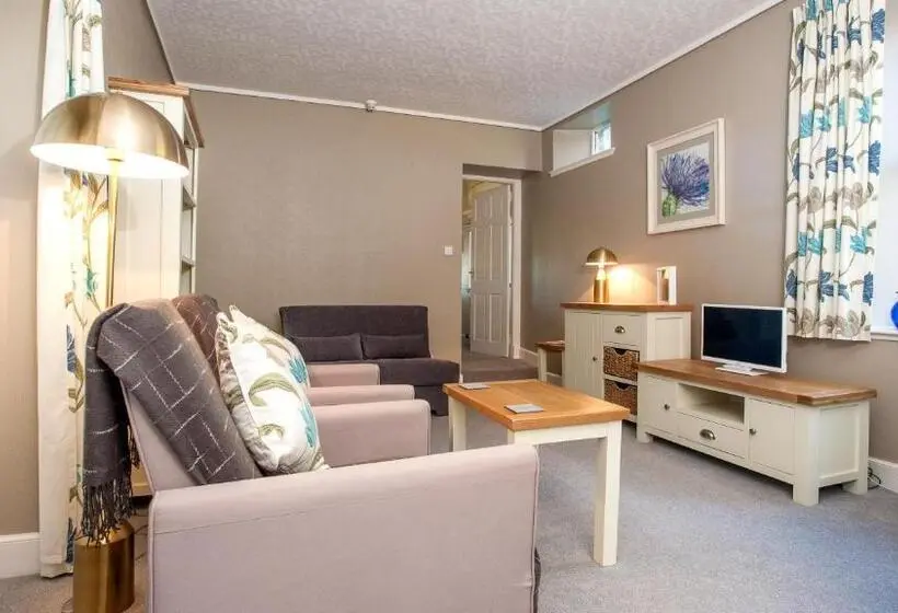Huoneisto 1 Makuuhuone, Kiltearn Guest House