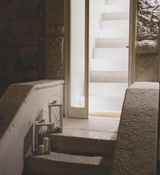 اتاق استاندارد چهار تخته, La Maison