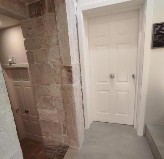 اتاق استاندارد, La Maison