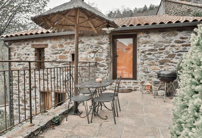 디럭스 스튜디오, Maison D'hôtes Le Hameau De La Mûre
