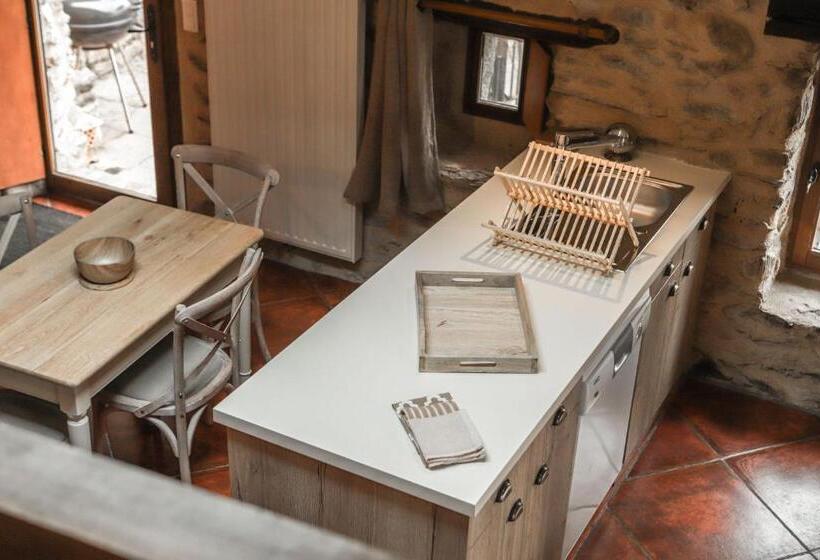 디럭스 스튜디오, Maison D'hôtes Le Hameau De La Mûre