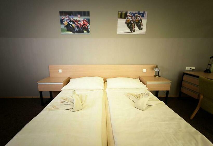 اتاق استاندارد یک نفره, Penzion Er1