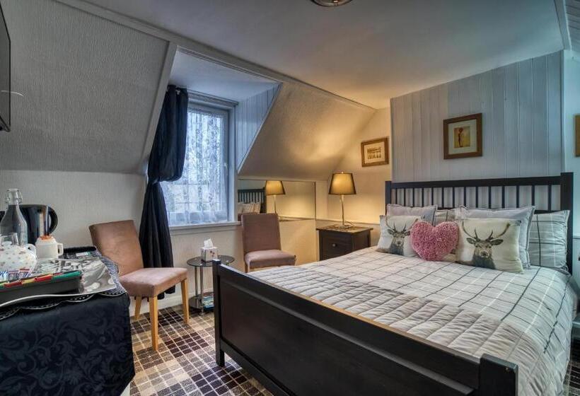 带大床的标准间, Pitfaranne Guest House