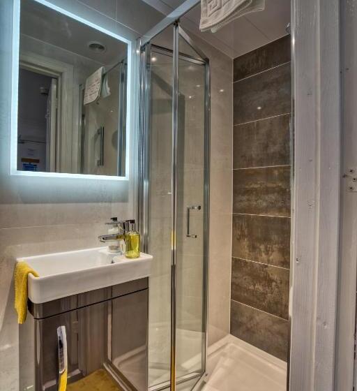 标准间, Pitfaranne Guest House