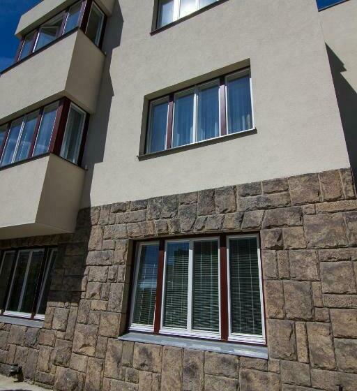 Escritório Estándar, Pension Karnet