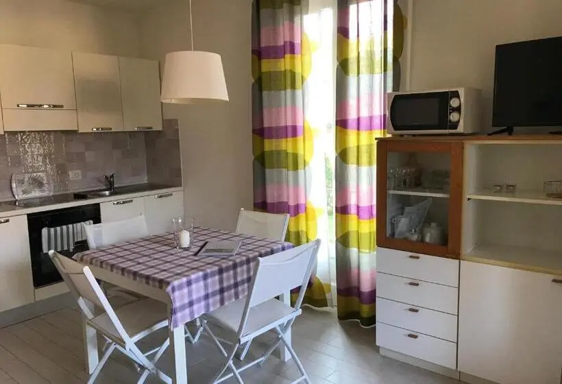 آپارتمان 2 خوابه, Residence Le Logge