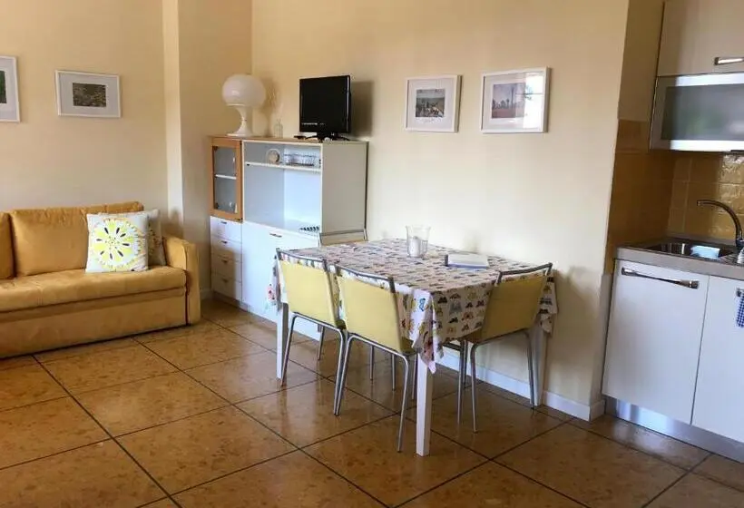 آپارتمان 1 خوابه, Residence Le Logge