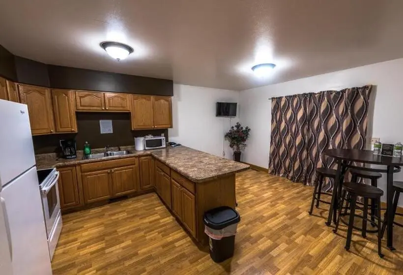 Huoneisto 1 Makuuhuone, Draft Horse Inn And Suites