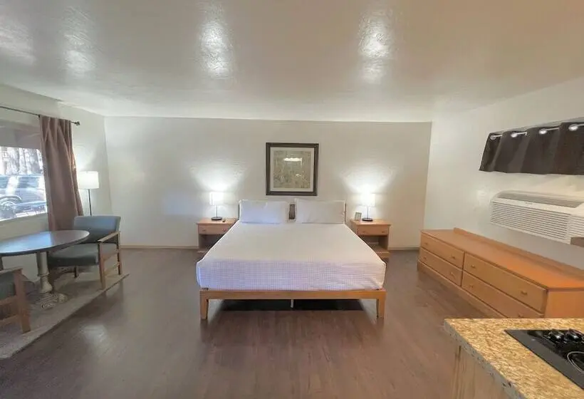 スイート, Timberlodge Inn